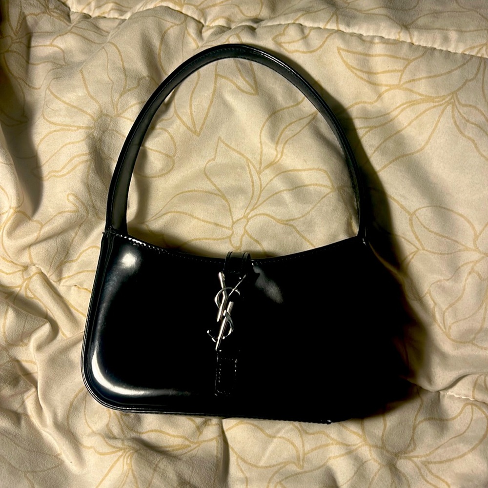 Ysl mini patent leather shoulder bag